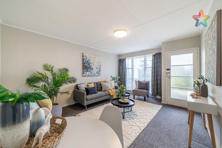 Photo of property in 2/62 Ararino Street, Trentham, Upper Hutt, 5018