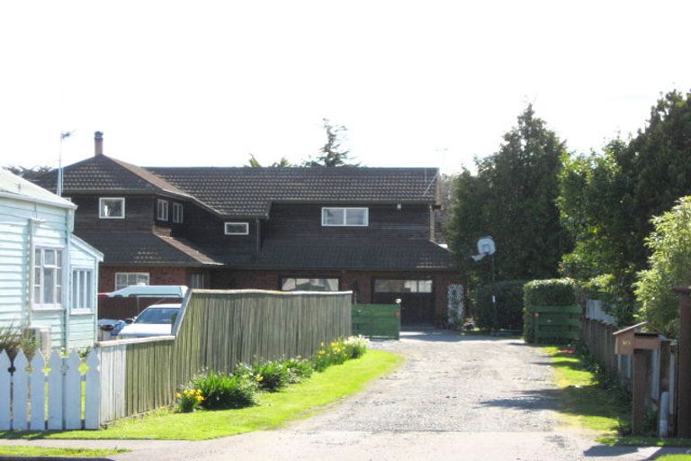 Photo of property in 10 High Street, Bulls, 4818