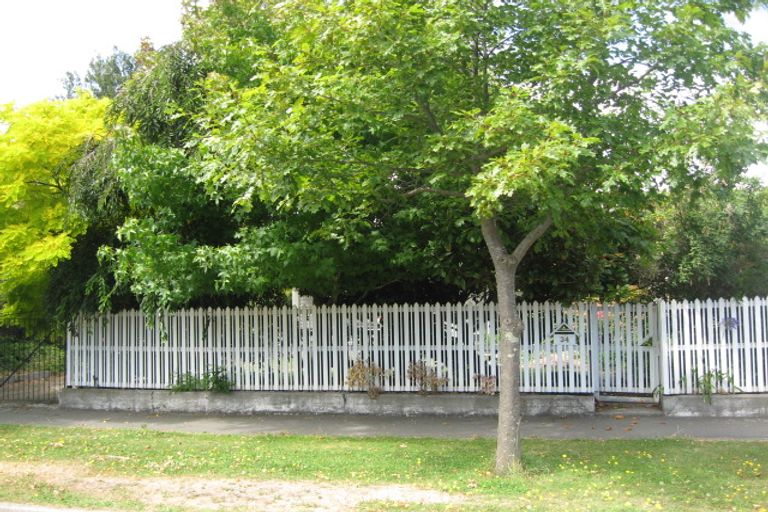 Photo of property in 34 Oxley Avenue, St Albans, Christchurch, 8014