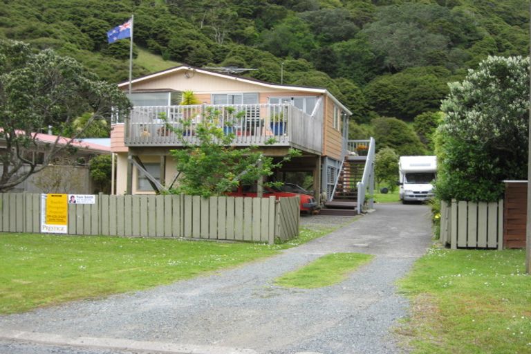 Photo of property in 28 Weranui Road, Waiwera, Orewa, 0994