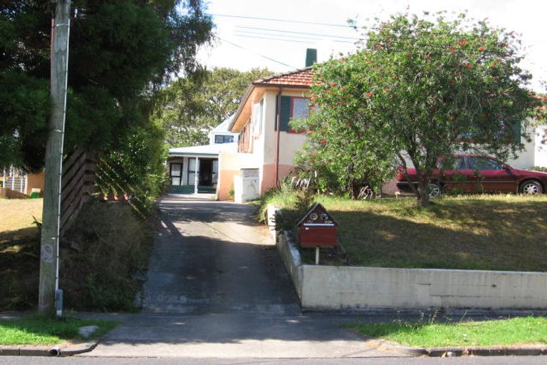 Photo of property in 1/70 Gardner Avenue, New Lynn, Auckland, 0600