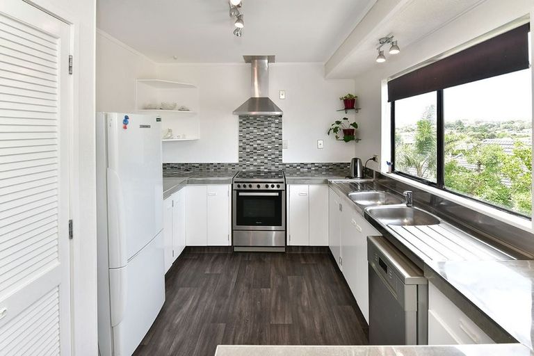 Photo of property in 37 Rawhiti Road, Manly, Whangaparaoa, 0930