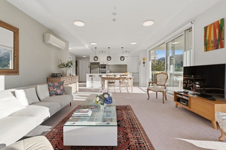 Photo of property in 122 Eaves Bush Parade, Orewa, 0931