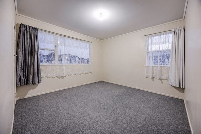 Photo of property in 27 President Avenue, Papakura, 2110