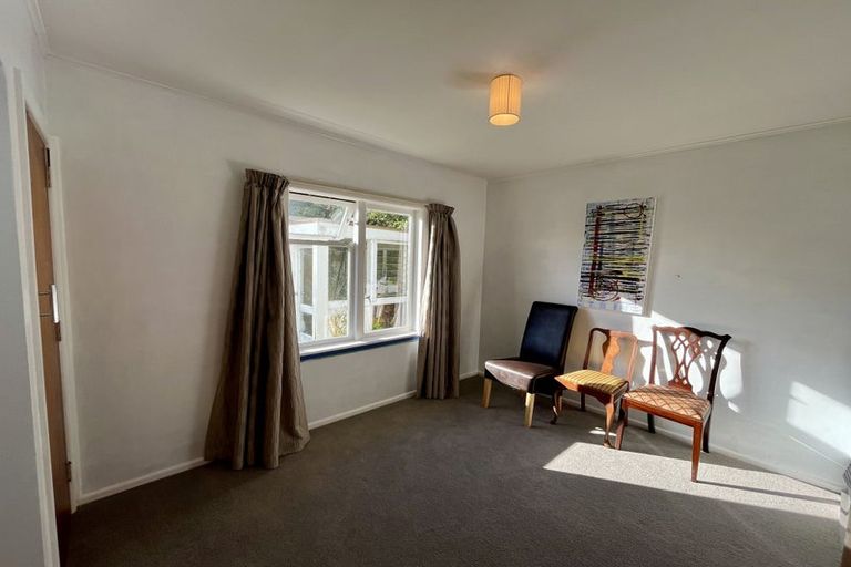 Photo of property in 24 Cheshire Street, Wilton, Wellington, 6012