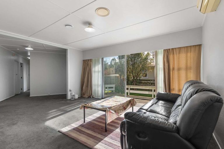 Photo of property in 59 Martin Street, Utuhina, Rotorua, 3015