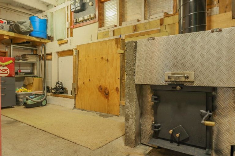 Photo of property in 32 Domett Esplanade, Cobden, Greymouth, 7802