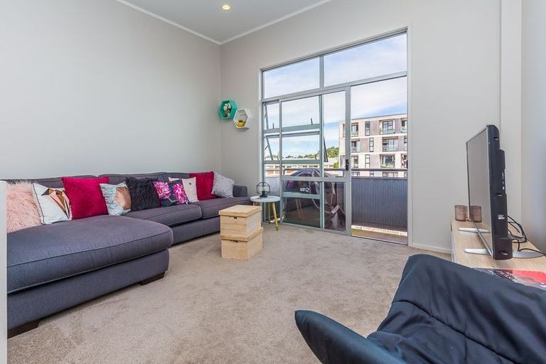 Photo of property in 22/3 Ngahura Street, Eden Terrace, Auckland, 1021