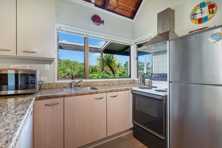 Photo of property in 14 Kennedy Park Drive, Pauanui, Hikuai, 3579