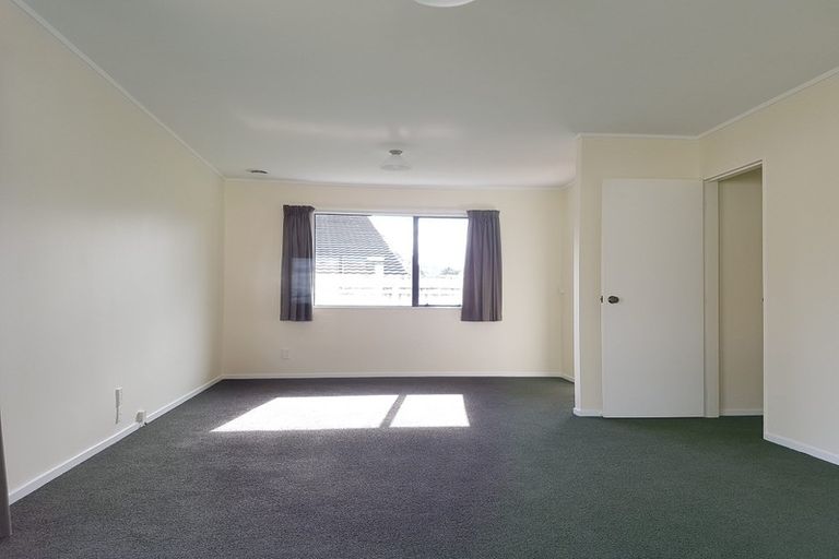 Photo of property in 2/22 Gadsby Street, Avalon, Lower Hutt, 5011