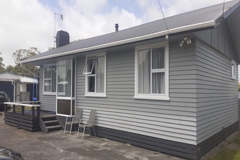 Photo of property in 13 Flower Street, Bulls, 4818