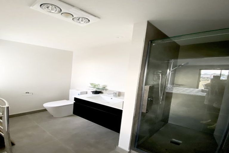 Photo of property in 66 Manakura Street, Russley, Christchurch, 8042