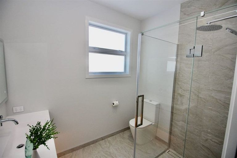 Photo of property in 15 Awatea Drive, Whitianga, 3510