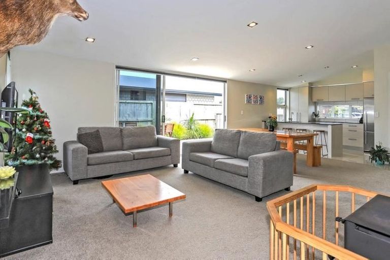 Photo of property in 5 Butterworth Crescent, Papamoa Beach, Papamoa, 3118