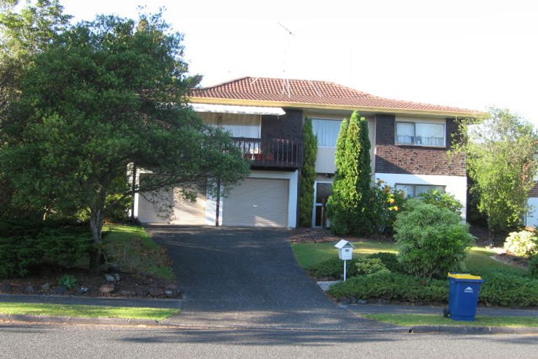Photo of property in 70 Glencoe Road, Browns Bay, Auckland, 0630