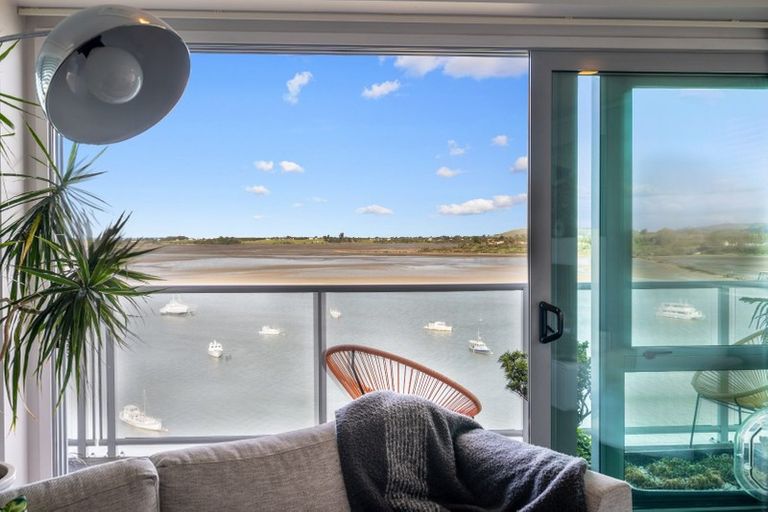 Photo of property in 12/72e Devonport Road, Tauranga, 3110