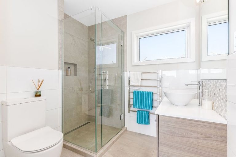 Photo of property in 187 Navigation Drive, Whitby, Porirua, 5024