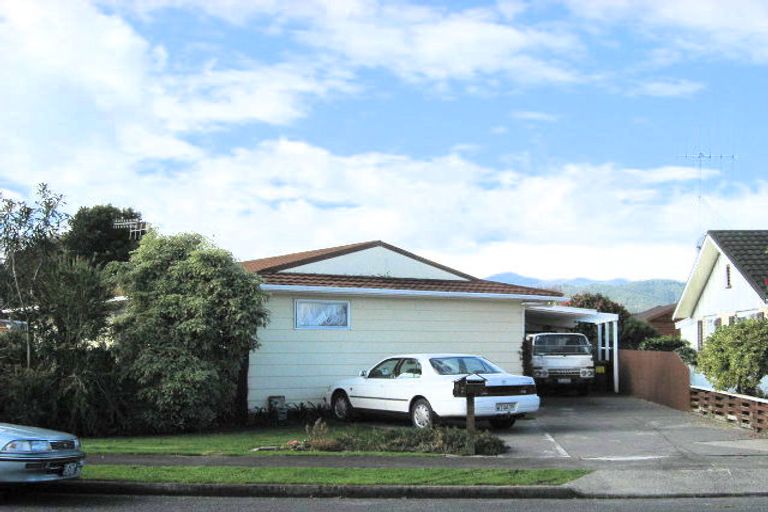 Photo of property in 52 Rimu Street, Levin, 5510