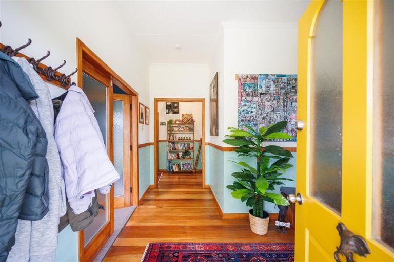 Photo of property in 4 Bond Street, Marton, 4710