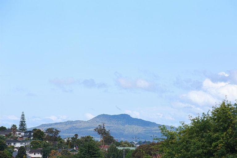 Photo of property in 74d Bentley Avenue, Glenfield, Auckland, 0629