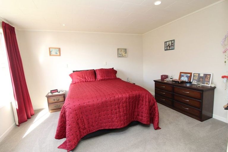 Photo of property in 145 Regan Street, Stratford, 4332