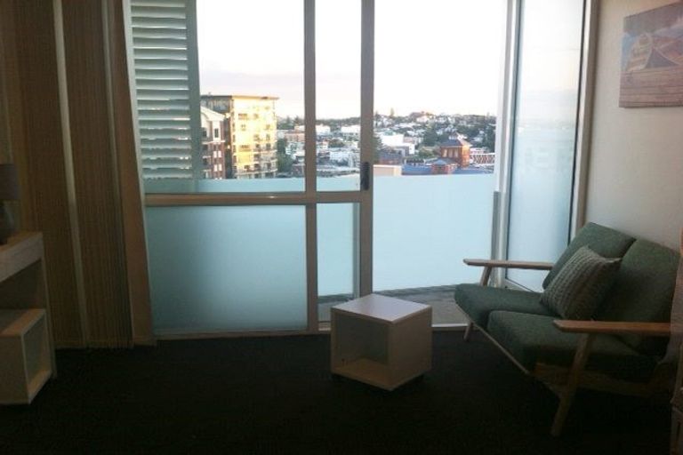 Photo of property in The Quadrant Apartments, 1713/10 Waterloo Quadrant, Auckland Central, Auckland, 1010