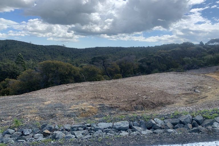 Photo of property in 238 Hillcrest Road, Wainui, 0931