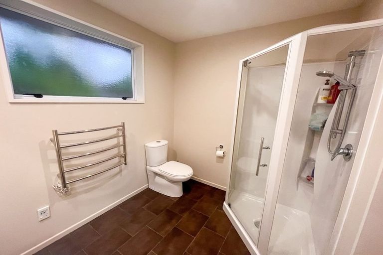 Photo of property in 142 Royal Park Drive, Parklands, Christchurch, 8083