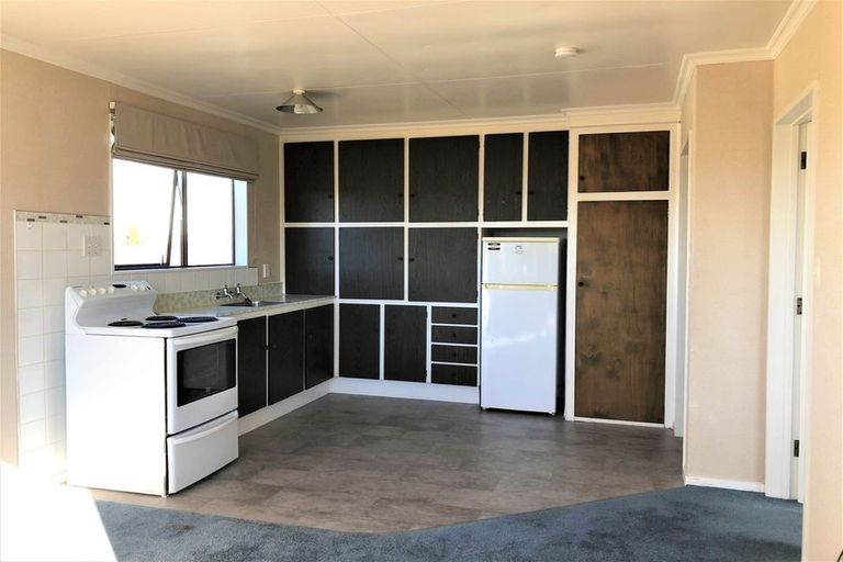 Photo of property in 16 Matai Place, Balclutha, 9230