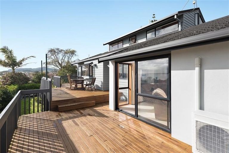 Photo of property in 2 Keam Way, Welcome Bay, Tauranga, 3112