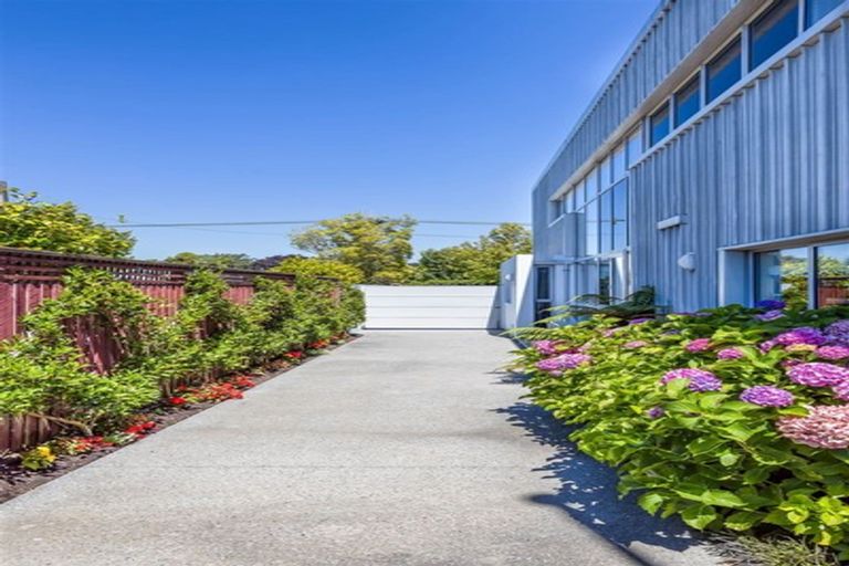 Photo of property in 50 Hamilton Avenue, Ilam, Christchurch, 8041