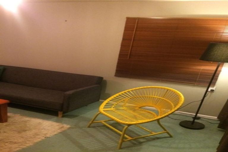 Photo of property in 1/31 Homebush Road, Khandallah, Wellington, 6035