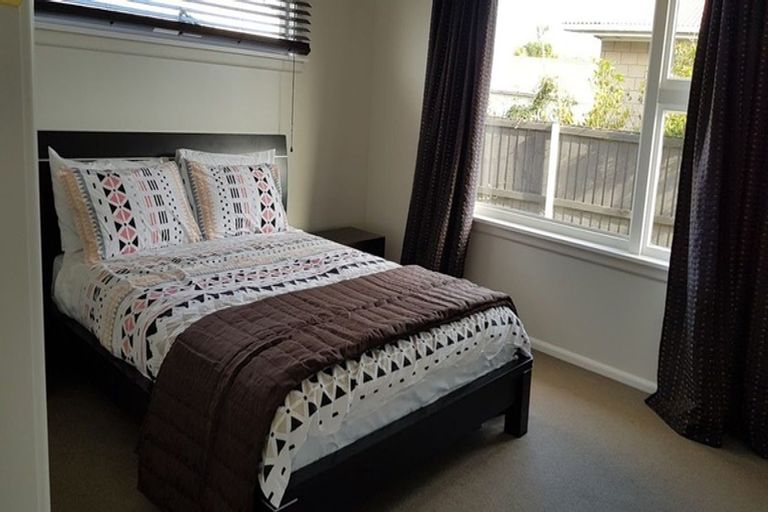 Photo of property in 15 Powell Crescent, Ilam, Christchurch, 8041