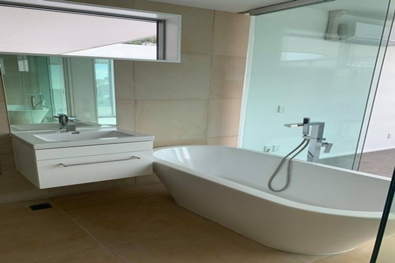 Photo of property in 9/22 Esplanade, Sumner, Christchurch, 8081