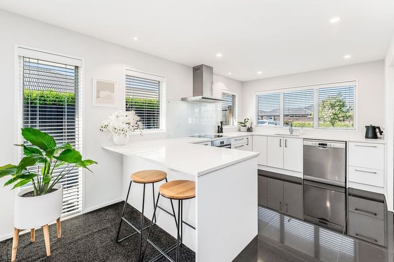 Photo of property in 6 Tongariro Street, Halswell, Christchurch, 8025