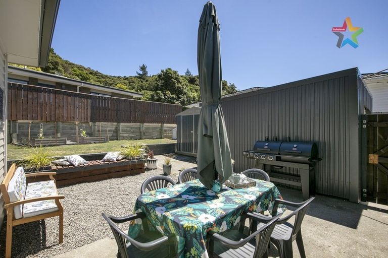Photo of property in 119 Wellington Road, Wainuiomata, Lower Hutt, 5014
