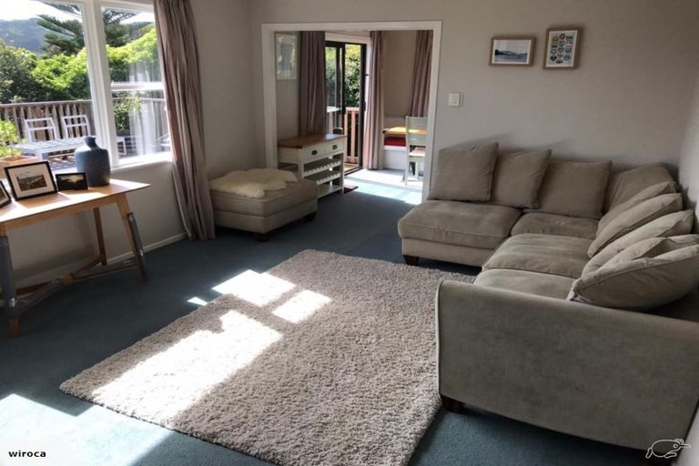 Photo of property in 20 Bedford Street, Northland, Wellington, 6012