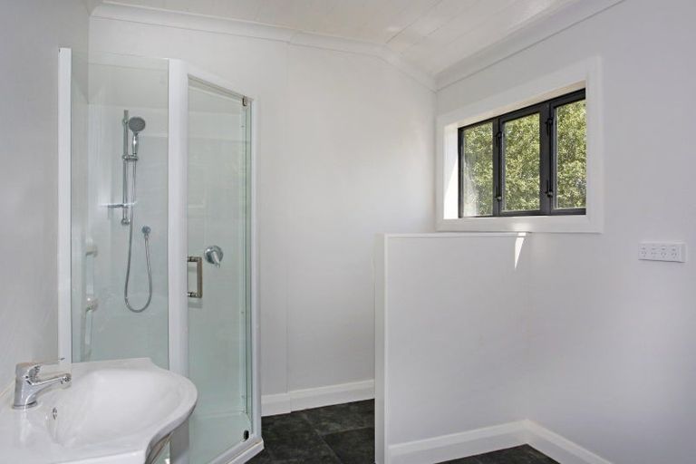 Photo of property in 1 Cadman Street, Dannevirke, 4930