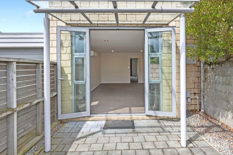 Photo of property in 90c Mandeville Street, Riccarton, Christchurch, 8011