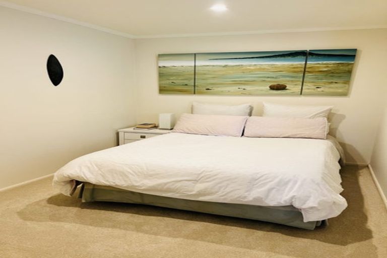 Photo of property in 1098 Peak Road, Helensville, 0875