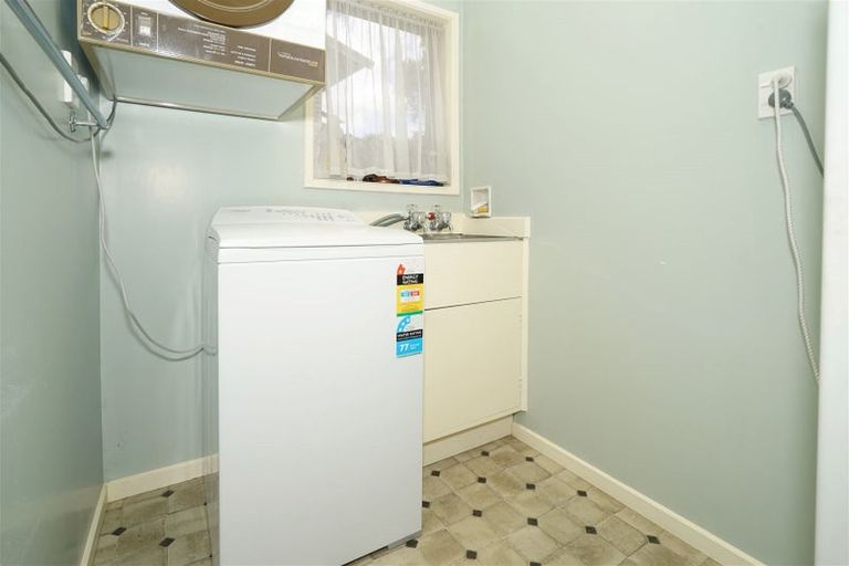 Photo of property in 8 Russleigh Drive, Dinsdale, Hamilton, 3204