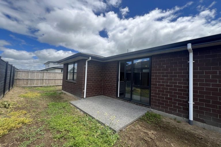 Photo of property in 4 Kaaka Street, Cambridge, 3434