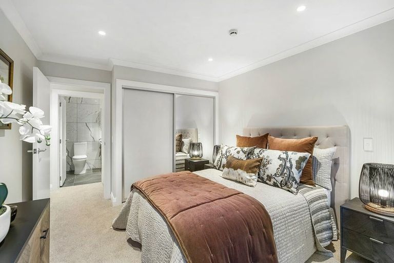 Photo of property in 14/30 Ambassador Glade, Orewa, 0931