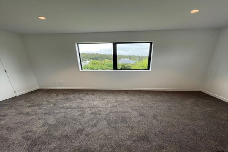 Photo of property in 40e Evelyn Place, Hillcrest, Auckland, 0627
