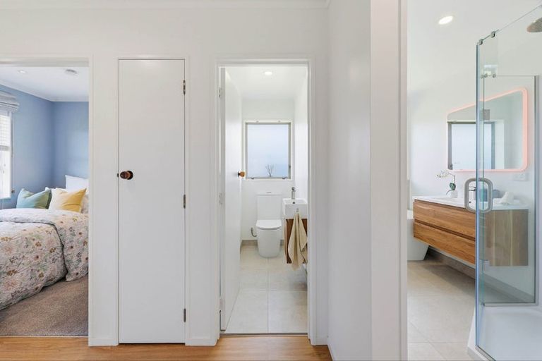 Photo of property in 34b Majesty Place, Half Moon Bay, Auckland, 2012