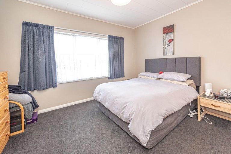Photo of property in 27 Roberts Avenue, Aramoho, Whanganui, 4500