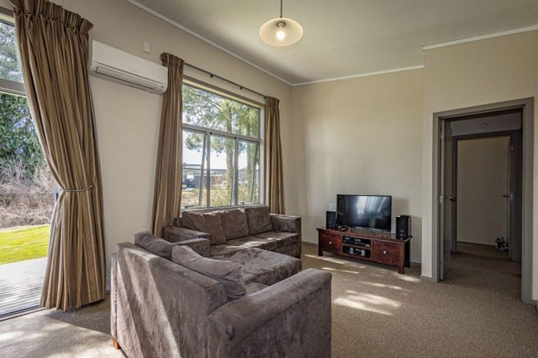 Photo of property in 10 Cordyline Place, Ohakune, 4625