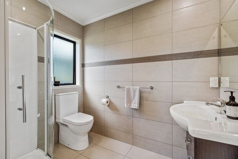 Photo of property in 37 Tawera Road, Mangatainoka, Pahiatua, 4982