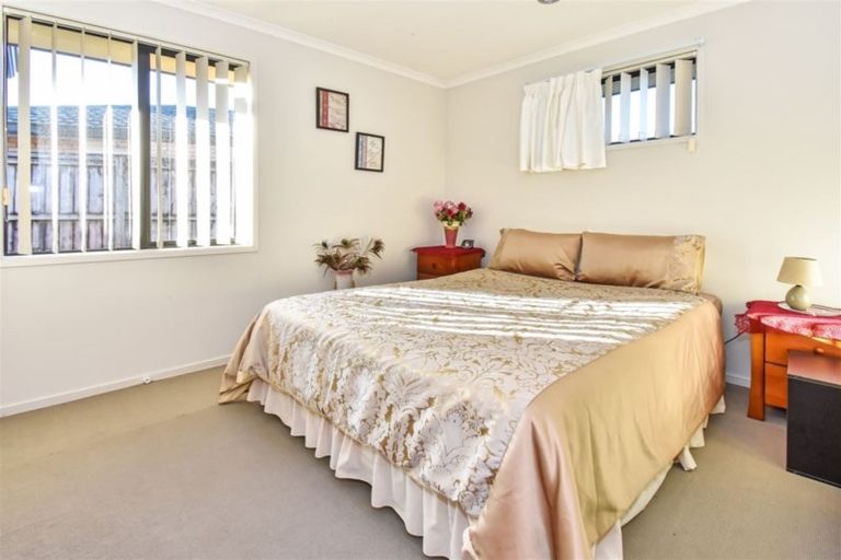 Photo of property in 43 Cyclamen Road, Mangere, Auckland, 2022