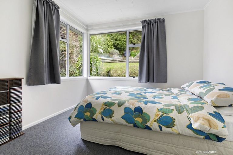 Photo of property in 34 Arapiko Street, Johnsonville, Wellington, 6037